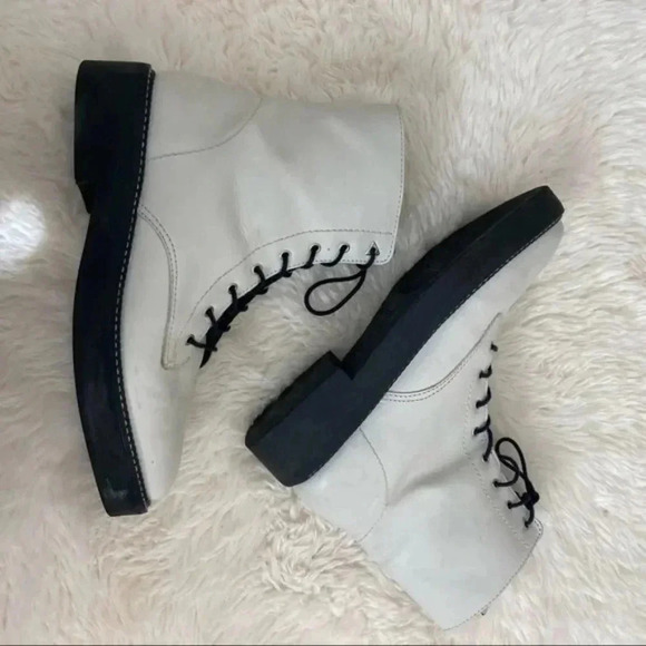 SCHUTZ White Lace Up Mckenzie Bootie - Picture 6 of 9